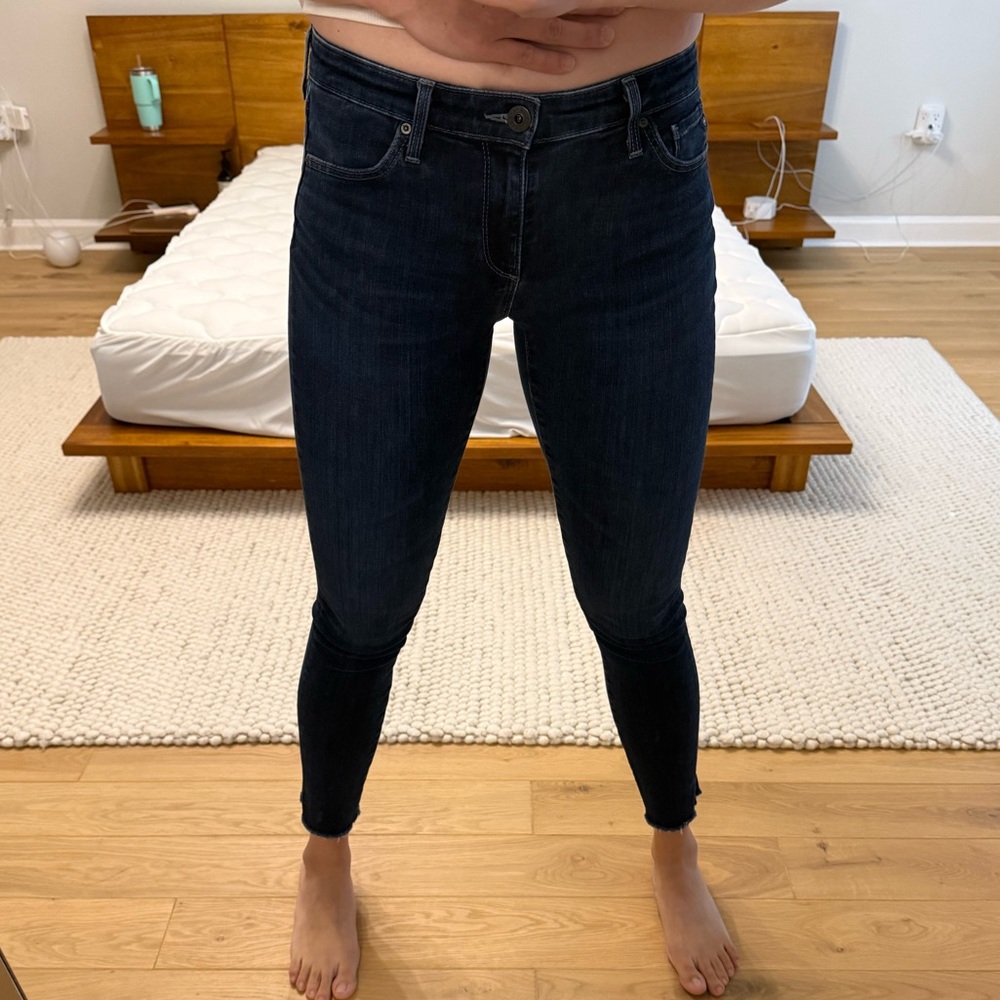 AG Mid Rise the Legging Skinny Ankle Jeans with Raw Hem